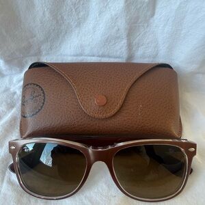 Ray-Ban Brown Sunglasses with Case